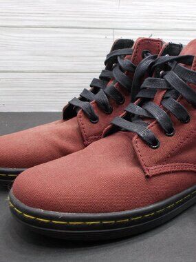 Dr. Martens Maelly Air Wair Bouncing Soles Padded Collar Boots Women's 7